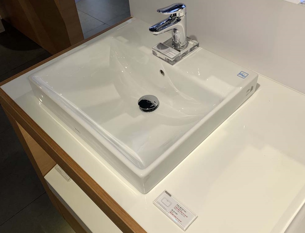 Lavabo đặt bàn LT710CSR#XW